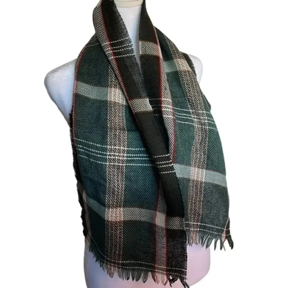 Vintage 100% Virgin Wool Royal-Scot‎ Green/Red/White Tartan Plaid Scarf Unisex